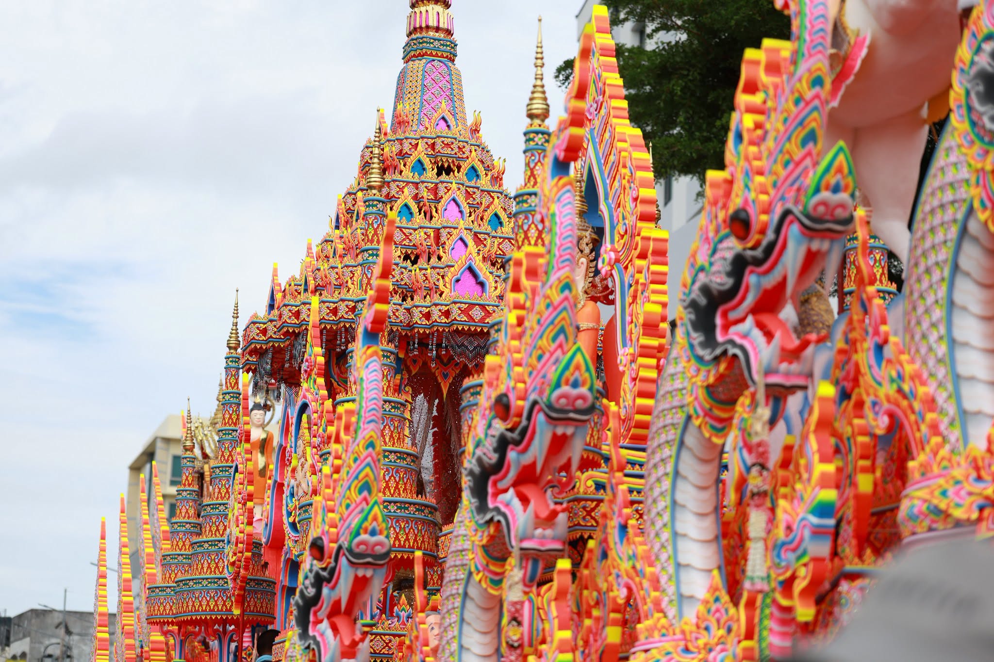ประเพณีลากพระสงขลา สืบสานวิถีพหุวัฒนธรรมเมืองสองทะเล